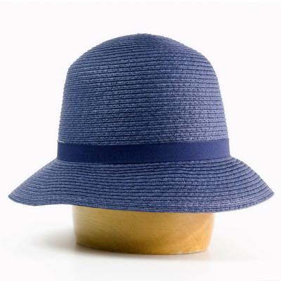 Karpet dámský klobouk papírový zdobený rypsovou stuhou modrý